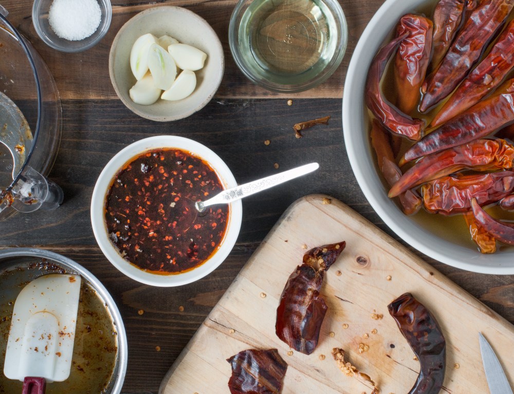 miz-for-garlic-and-chili-oil-9993-2