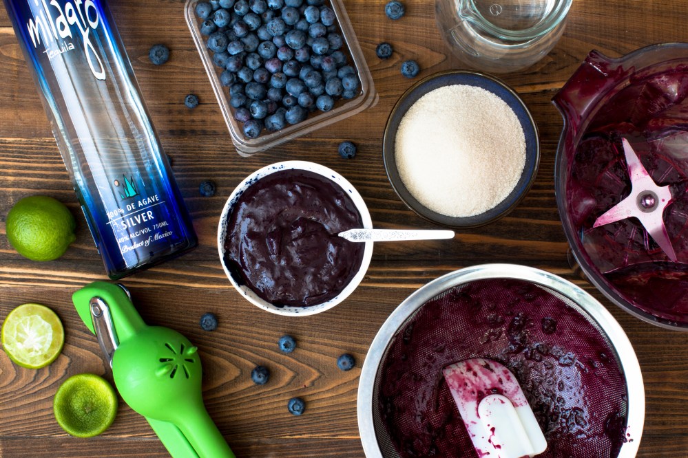 miz-for-blueberry-lime-and-tequila-dessert-sauce-2034