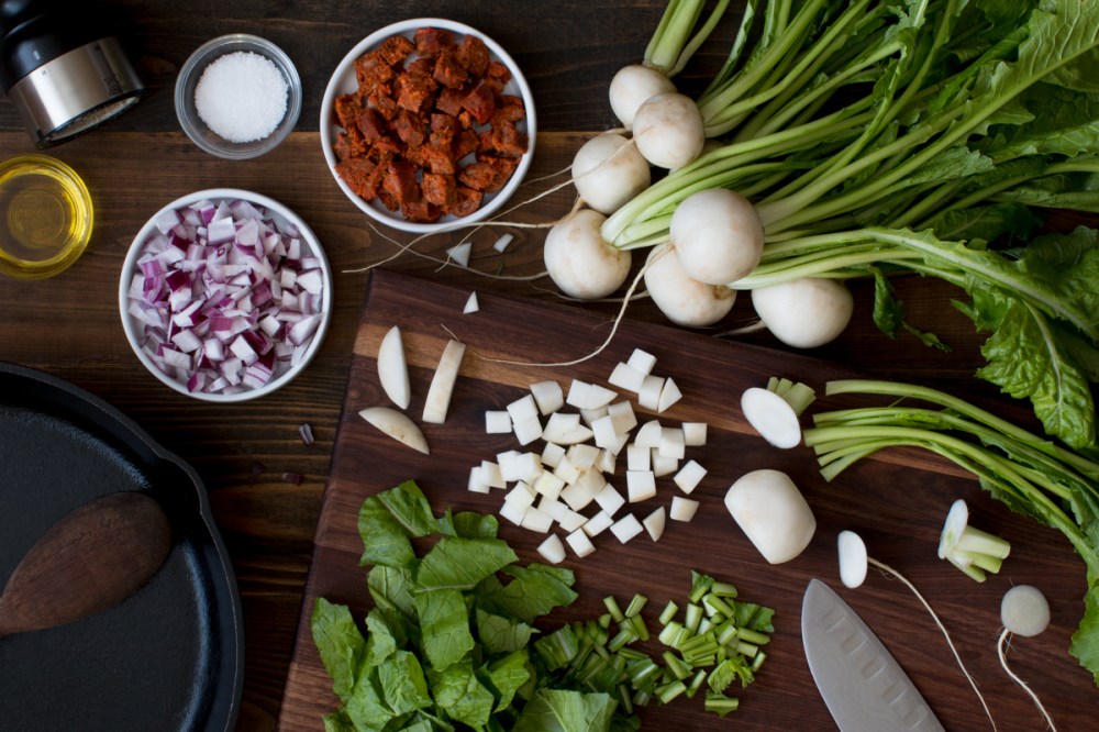 miz-for-white-turnip-and-turnip-green-hash-with-spanish-chorizo-4034-2