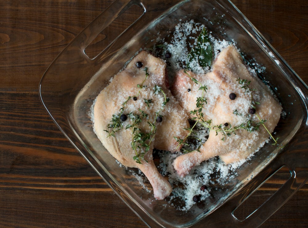 Prep for duck confit hr-0045